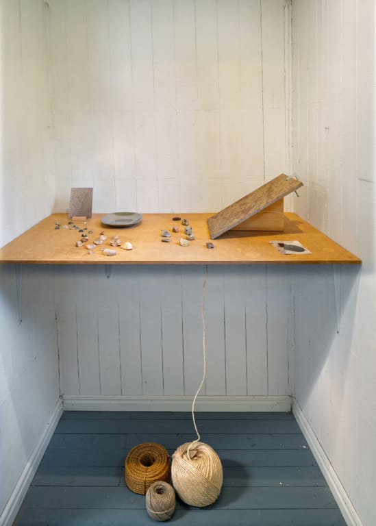 Långsamt går jag ingenstans / Slowly I go Nowhere