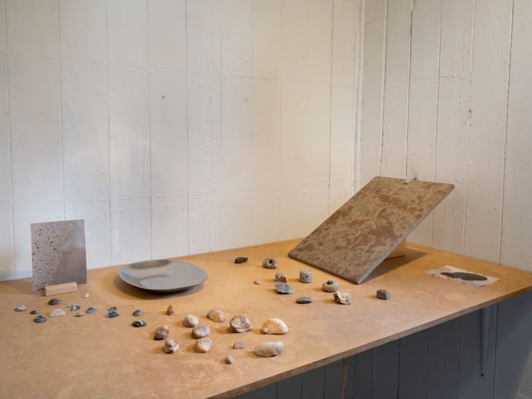 Långsamt går jag ingenstans / Slowly I go Nowhere