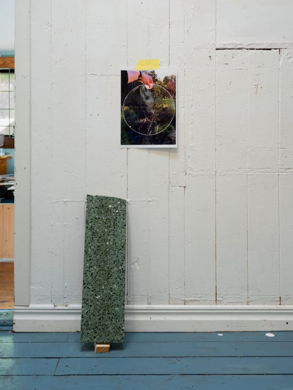 Långsamt går jag ingenstans / Slowly I go Nowhere