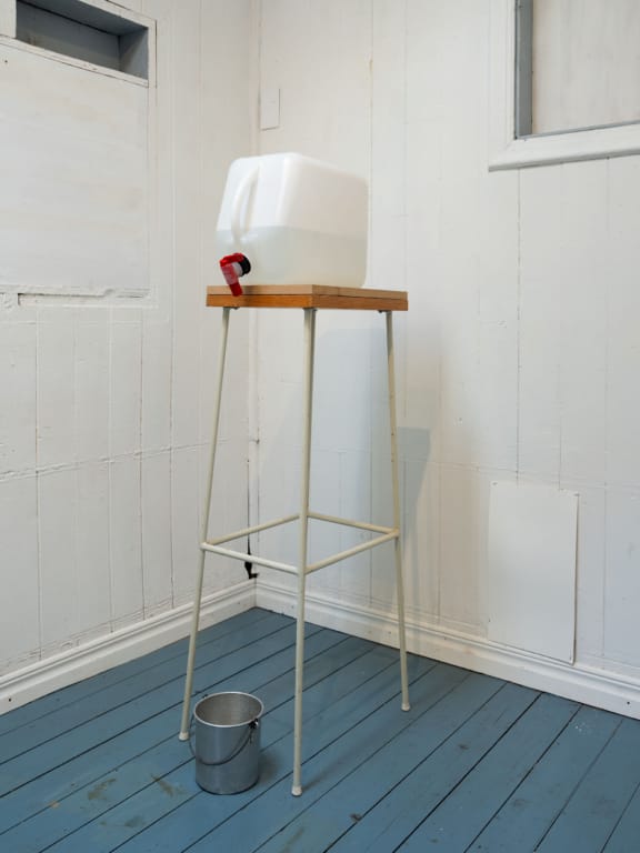 Långsamt går jag ingenstans / Slowly I go Nowhere